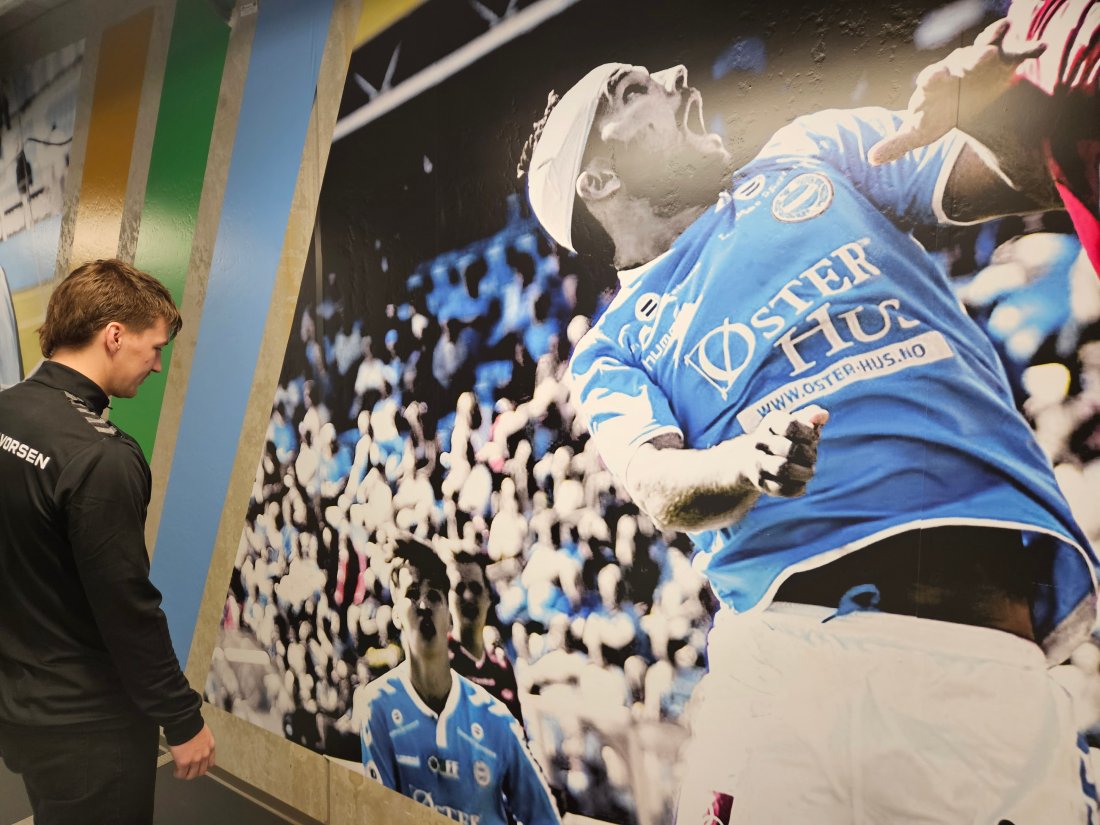 I spillertunellen er Kryger også avbildet i en kamp mot Brann i 2015.