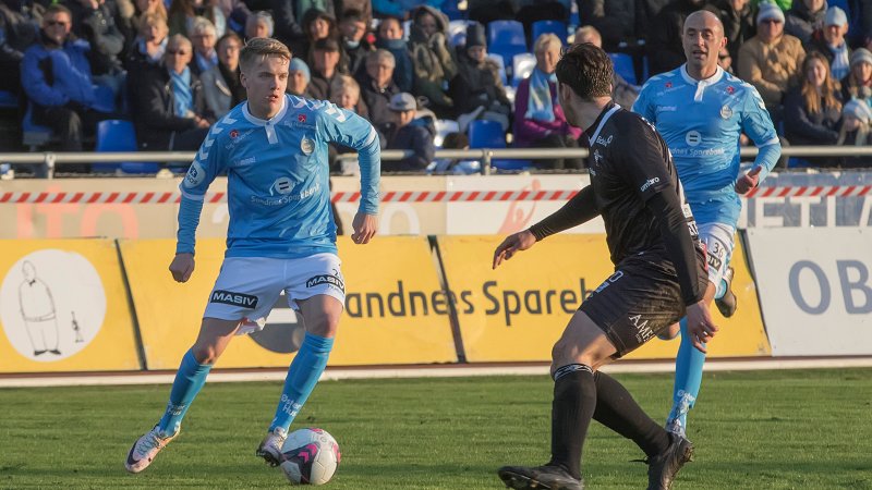 Dybevik i aksjon mot Elverum i helgen. Foto: Rune Eikeland.