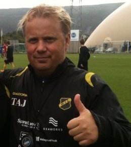 Tore Arne Jakobsen fra trenerjobben i Harstad i 2. divisjon.
