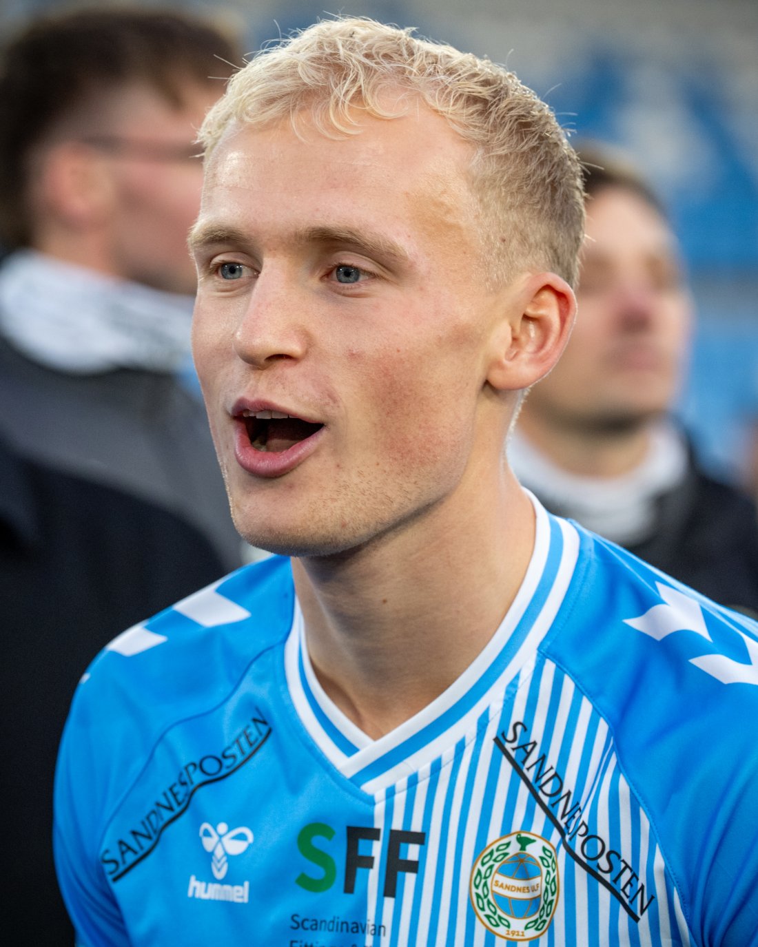 Henrik Jensen i jubelrus fra lørdagens opprykkskamp. (Foto: Nanco Hoogstad)