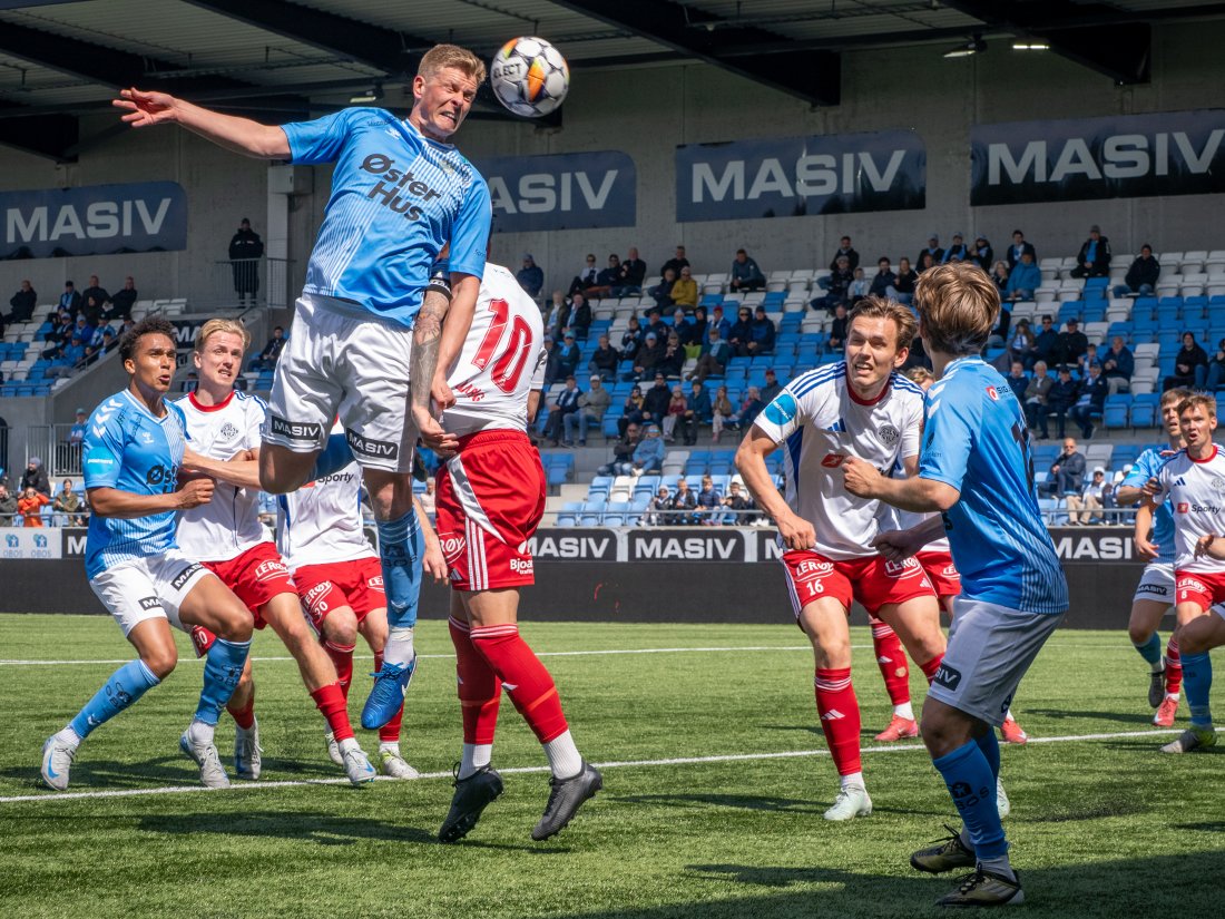 Jakob Tromsdal ruver høyest. Det trengs mer enn et bemmanningsbyrå for å demme opp for luftrusselen hans. (Foto: Nanco Hoogstad)