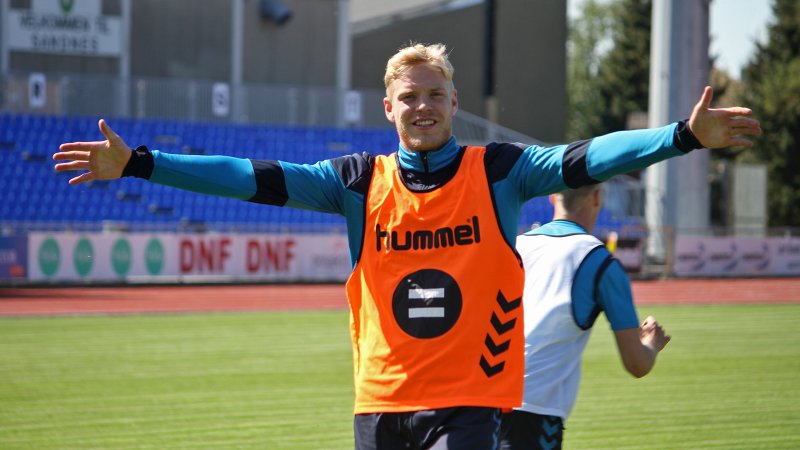 Mads Nielsen er meddommer i botgjengen.