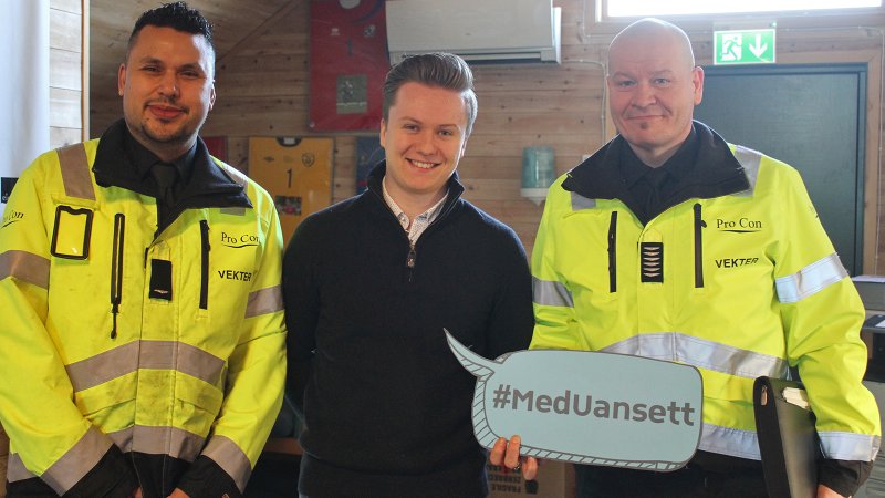 Fra venstre: Kristoffer Lærdal (salgskonsulent Pro Con), Einar Angeltveit (marked Sandnes Ulf), Ronny Henriksen (daglig leder Pro Con).