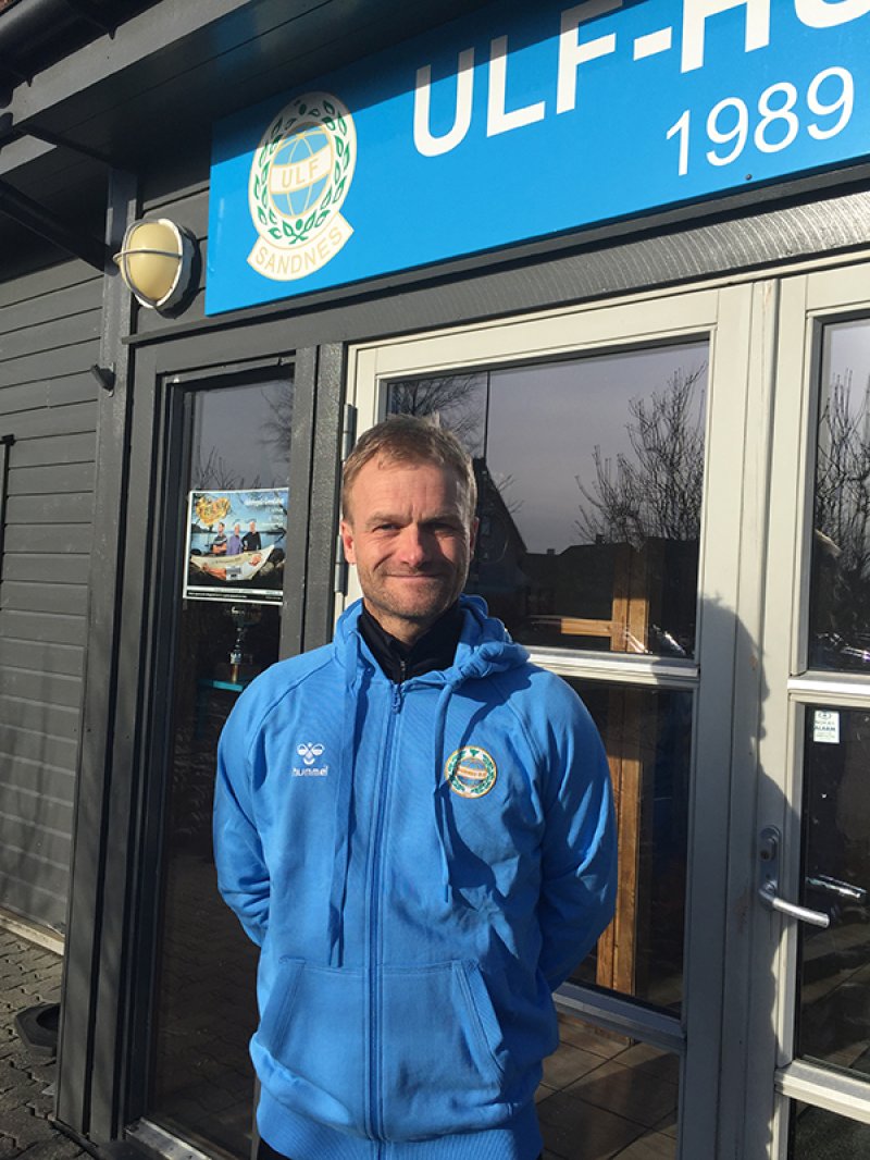 Salvesen synes jobben i Sandnes Ulf er spennende.