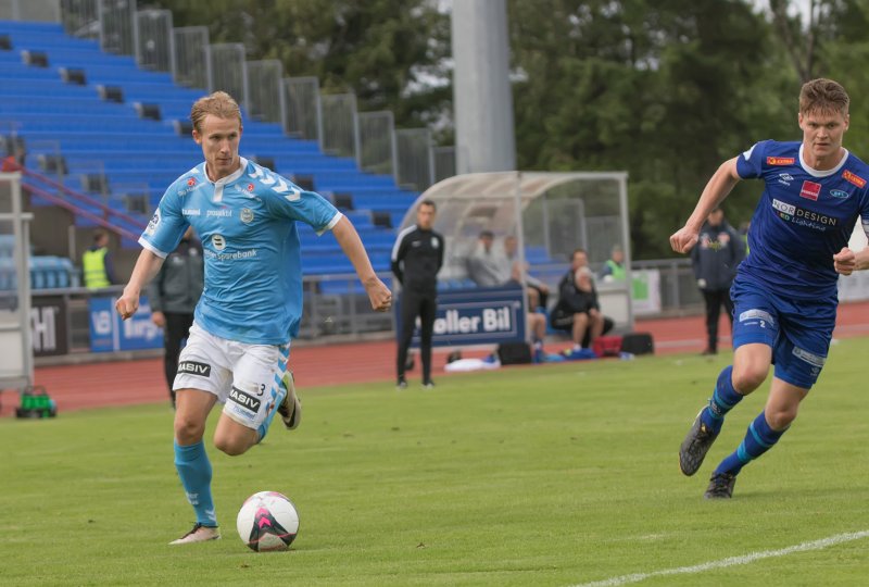 Helland Vevatne har spilt 23 av 24 seriekamper denne sesongen. Foto: Rune Eikeland.